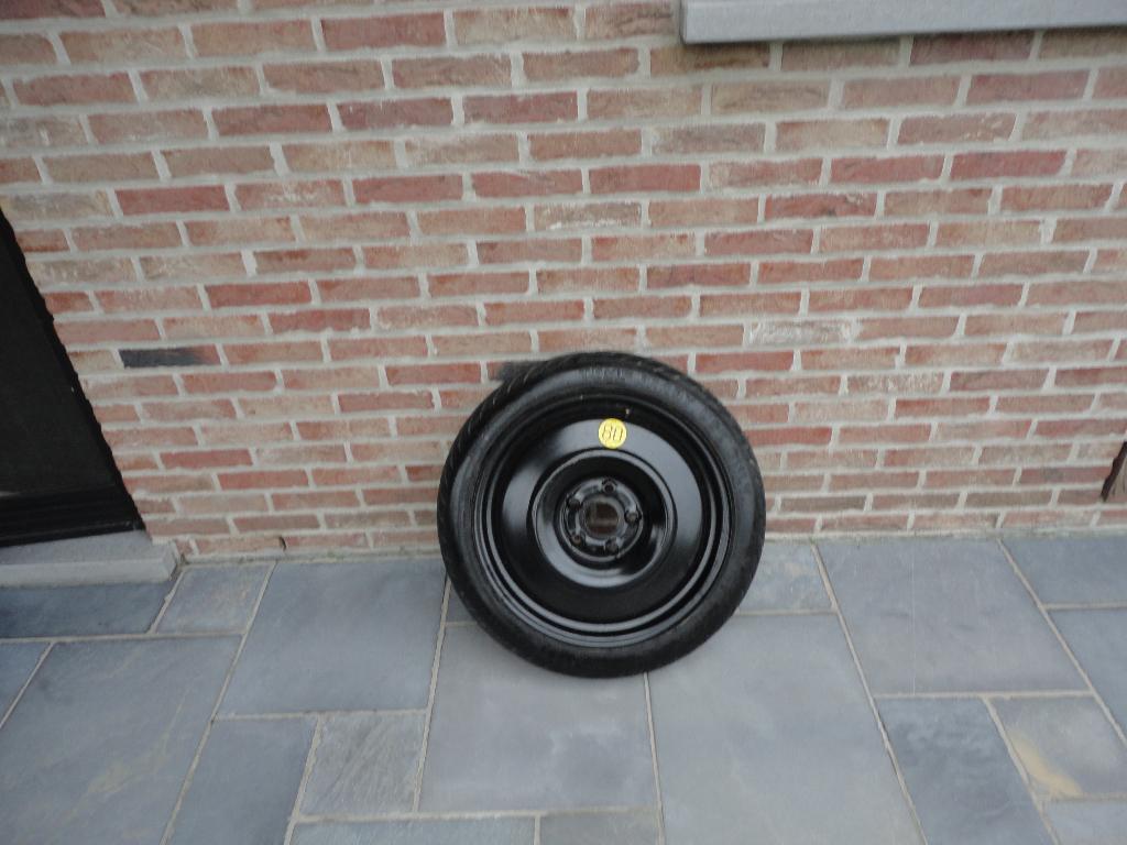 A vendre roue de secours( Galette), Enlèvement, Neuf