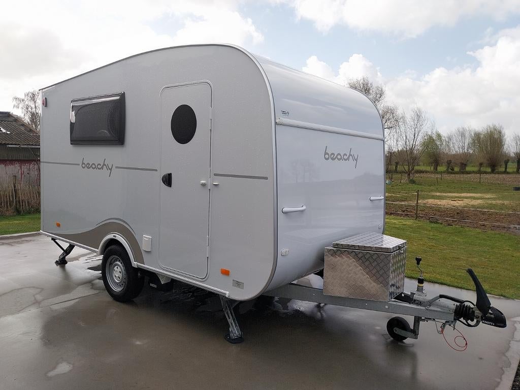 Hobby Beachy 420, Hobby, Bedrijf, Treinzit, Mover