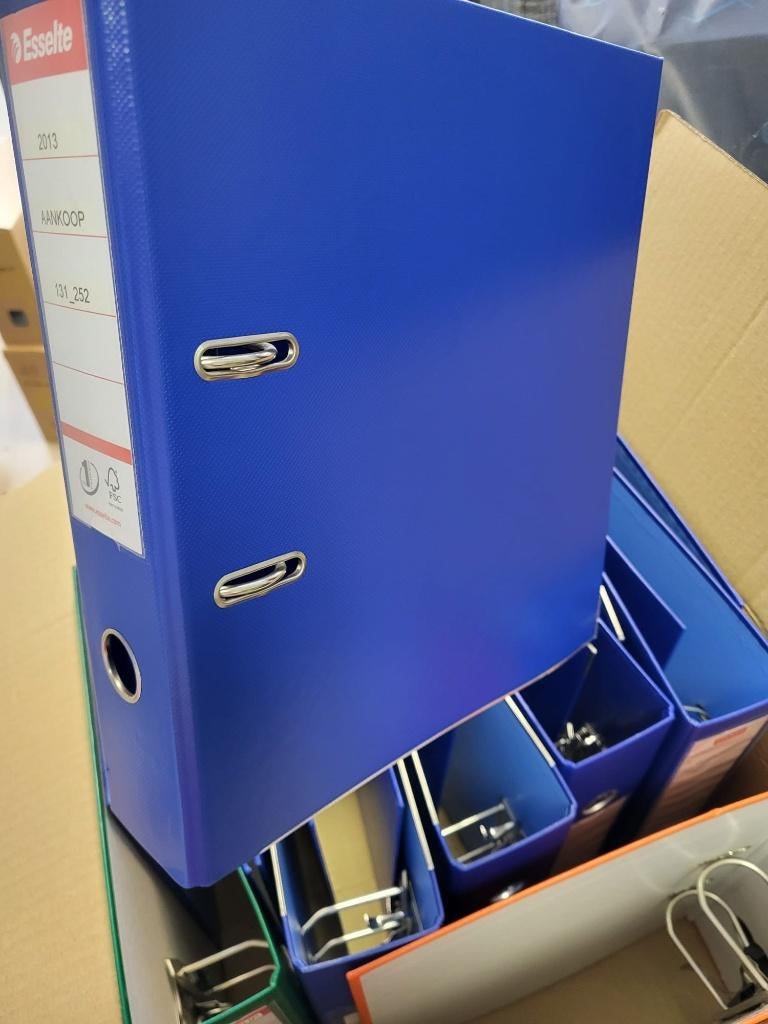 Gratis mappen, Enlèvement, Utilisé