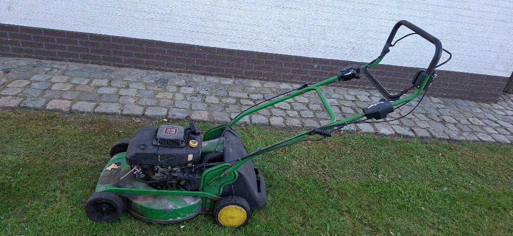 Kawasaki grasmaaier, Ophalen, Cirkelmaaier, Gebruikt, Benzine-grasmaaier