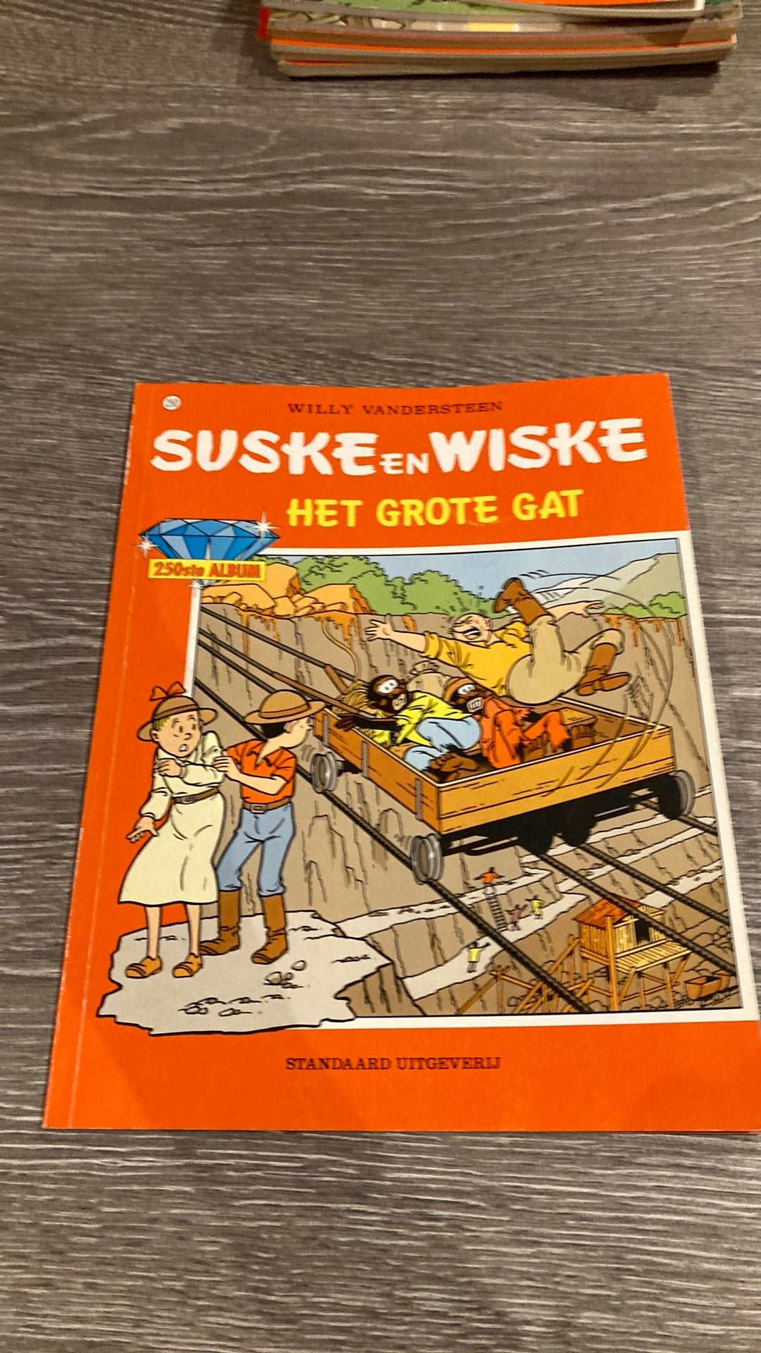 Suske en Wiske nr.250, Het Grote Gat, 1e druk, Jubileumalbum, Boeken, Ophalen, Zo goed als nieuw