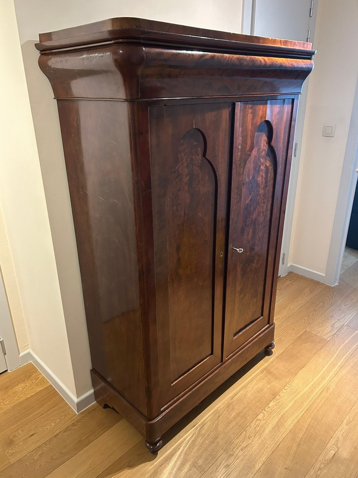 Vaisselier en bois, Maison & Meubles, 25 à 50 cm, Avec porte(s), Utilisé, 50 à 100 cm
