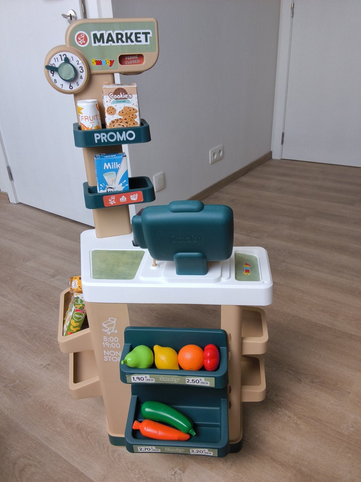 Smoby speelgoedwinkel met winkelkar en kassa, Ophalen, Zo goed als nieuw