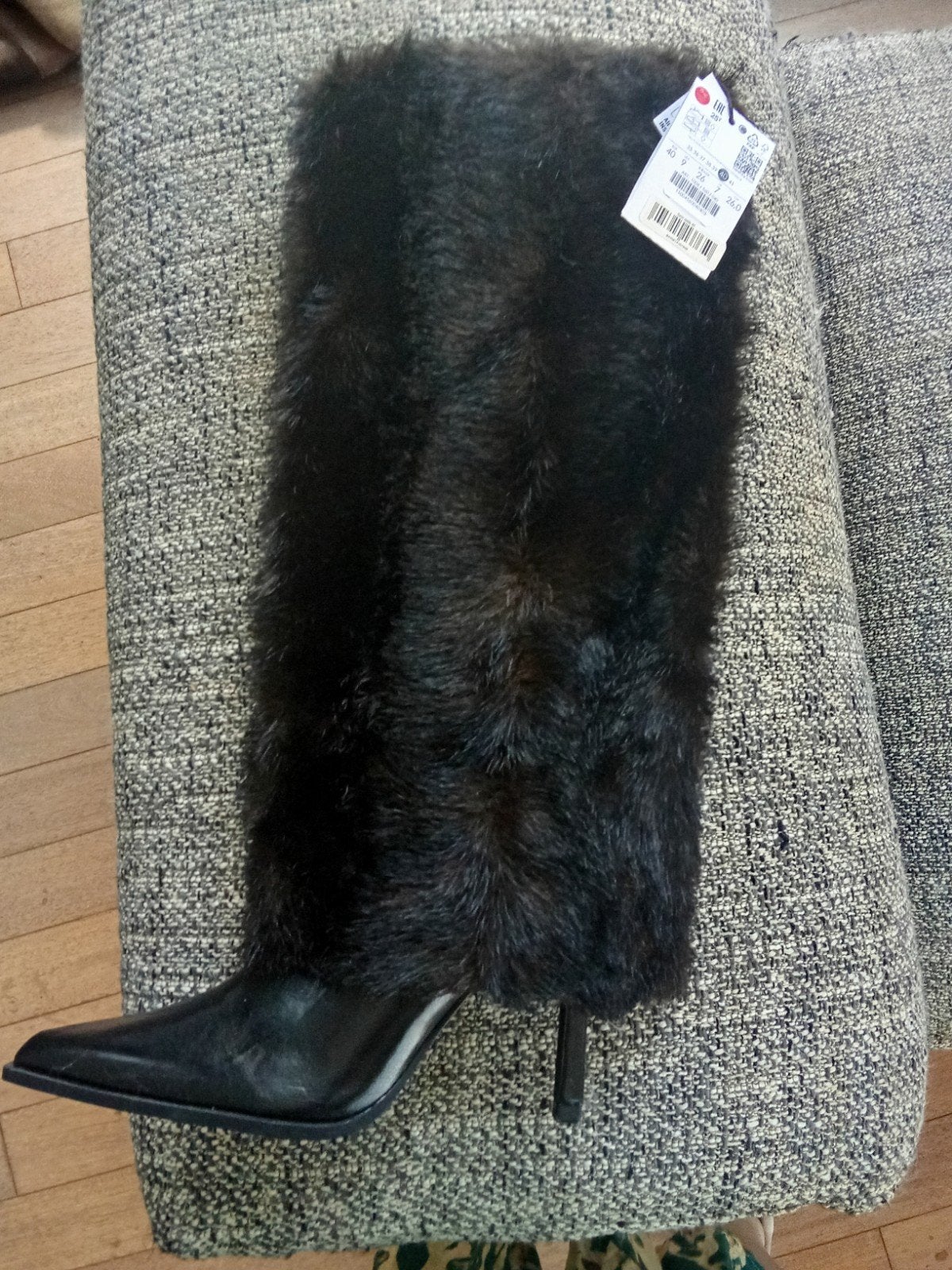 high heels imitatiebont maat 40, Ophalen