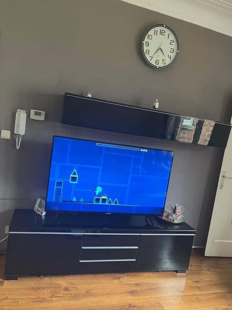 Meuble TV Ikea, Enlèvement