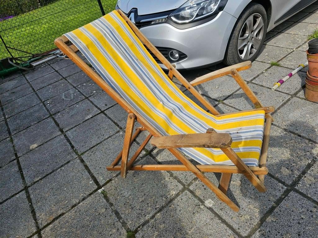 Oude lig strand stoel in hout en stof Torck, Ophalen