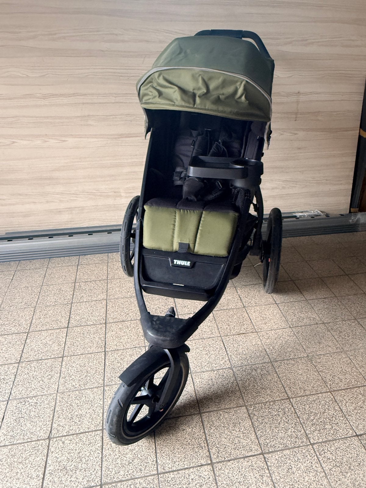 Thule Urban glide 2, Ophalen, Zo goed als nieuw