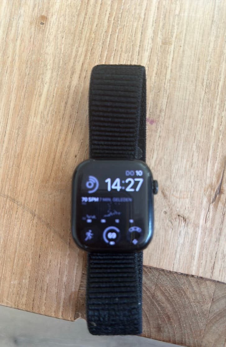 Apple Watch Series 10 – 46 mm GPS/Wi-Fi, Enlèvement, GPS, Comme neuf