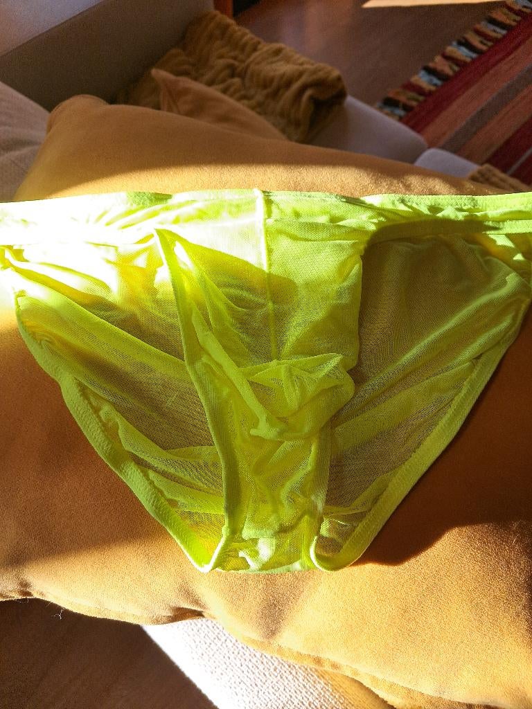Prachtige gele minislip voor heren, sexy maat L, Ophalen, Geel, Slip