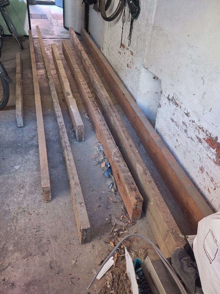 Partij constructiehout, balken in verschillende maten, Ophalen, Gebruikt, Grenen, Balk