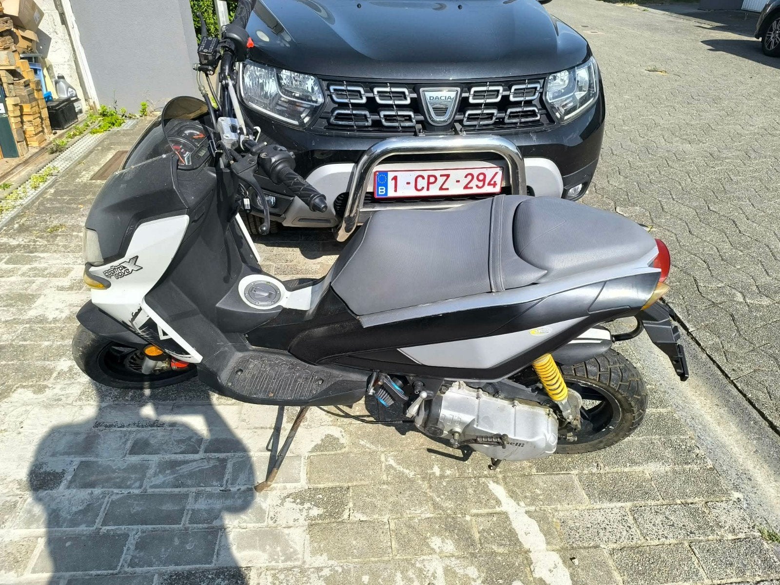 Benelli Quattronove X, Fietsen en Brommers, Ophalen