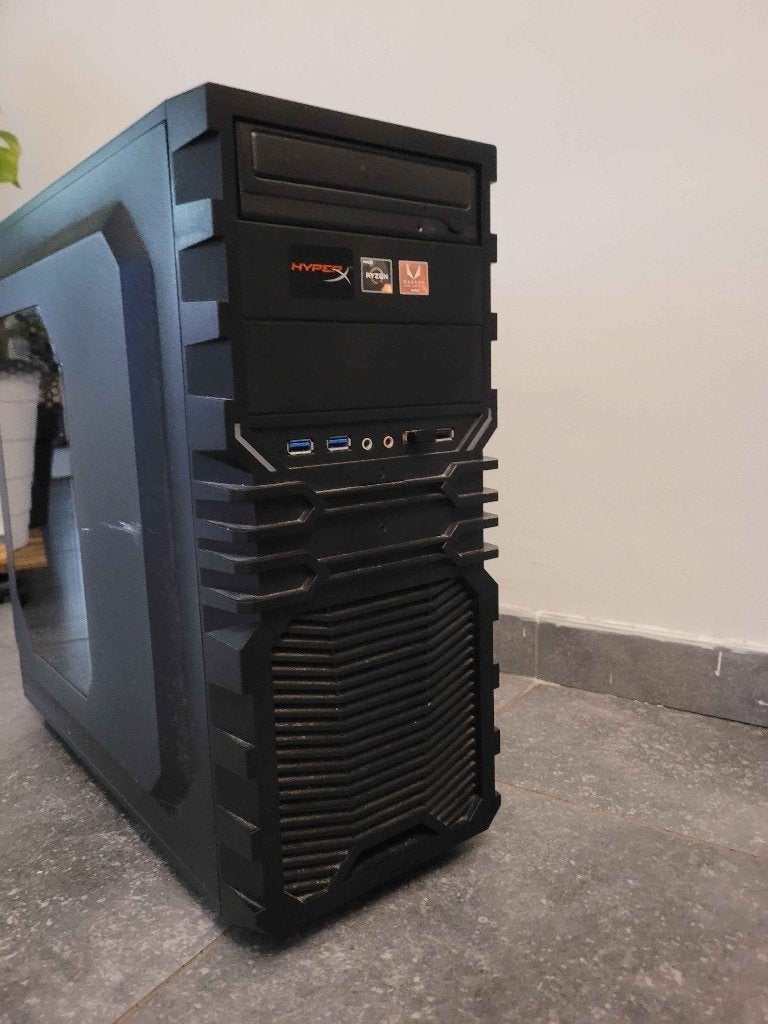 Gaming PC (defect) voor onderdelen/reparatie, Computers en Software, Ophalen, HDD, Gaming pc, Gaming