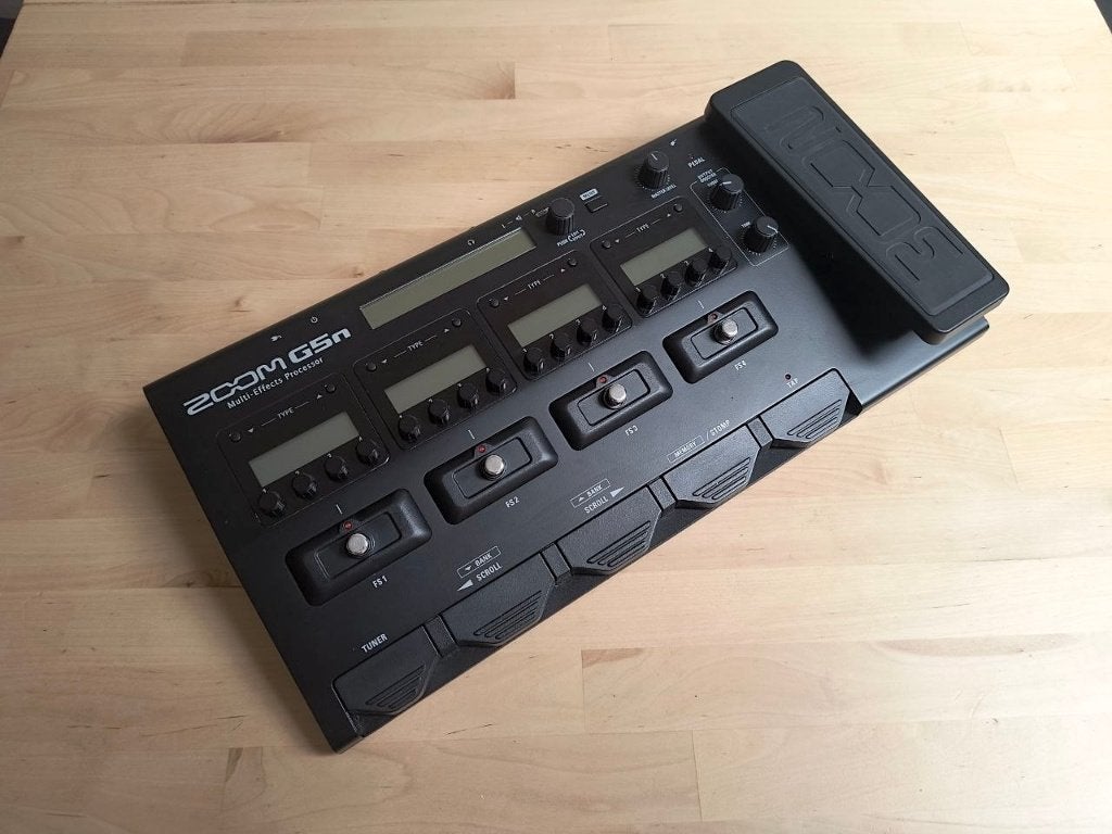 Zoom G5n Multi-effects processor, Musique & Instruments, Effets, Comme neuf, Chorus, Delay ou Écho, Distortion, Overdrive ou Fuzz