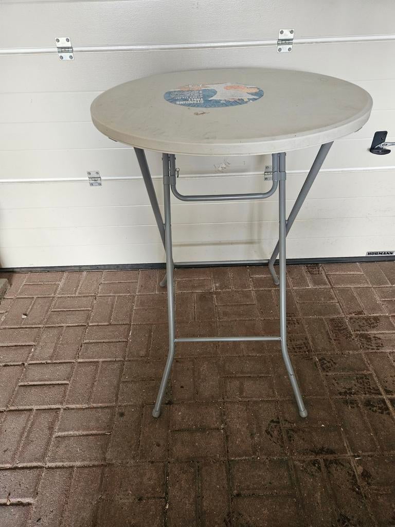 Party tafel, Ophalen