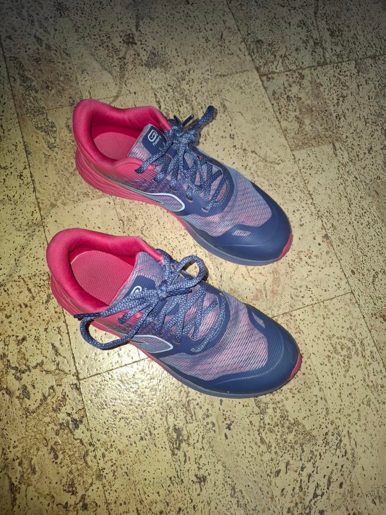 Loopschoenen maatje 36, Sports & Fitness, Course, Jogging & Athlétisme, Autres marques, Course à pied, Chaussures de course à pied