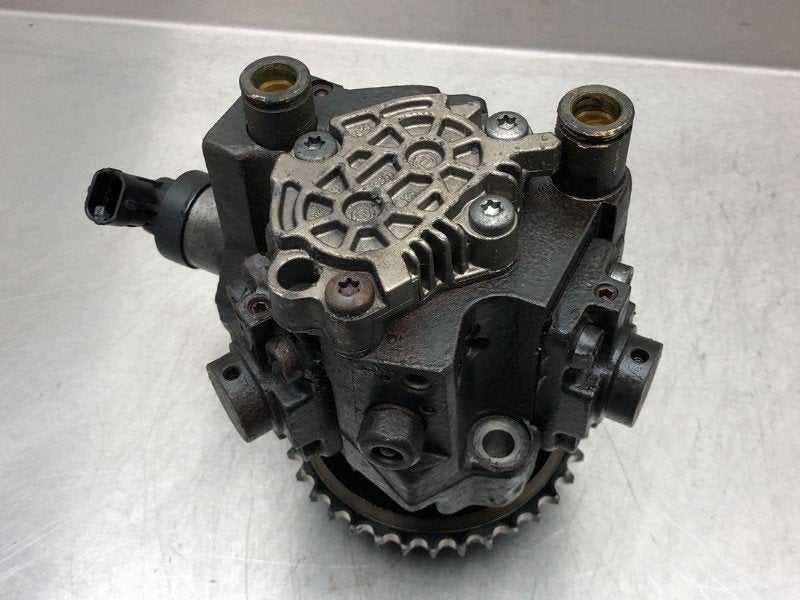 BRANDSTOFPOMP DIESEL i30 Crosswagon (WWH) (|331002A410|), Auto-onderdelen, Gebruikt, Hyundai