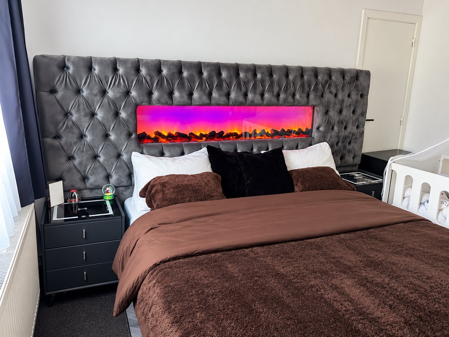 Tweepersoonsbed  200x180 100, Ophalen, Zo goed als nieuw