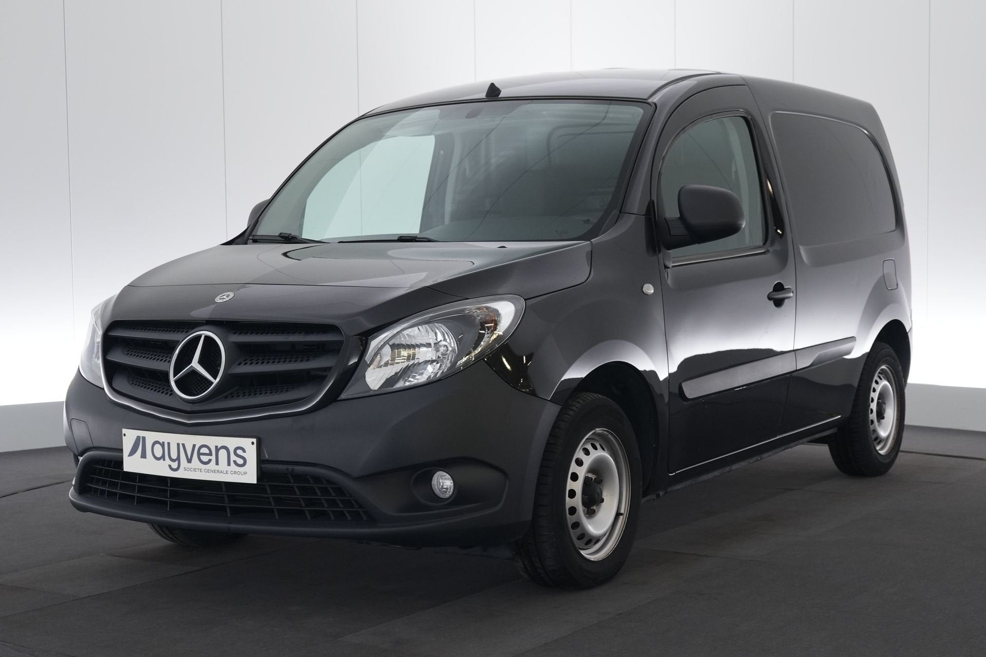 (2ANK357) MERCEDES-BENZ CITAN 109 FOURGON, Auto's, Voorwielaandrijving, Stof, Gebruikt, Euro 6