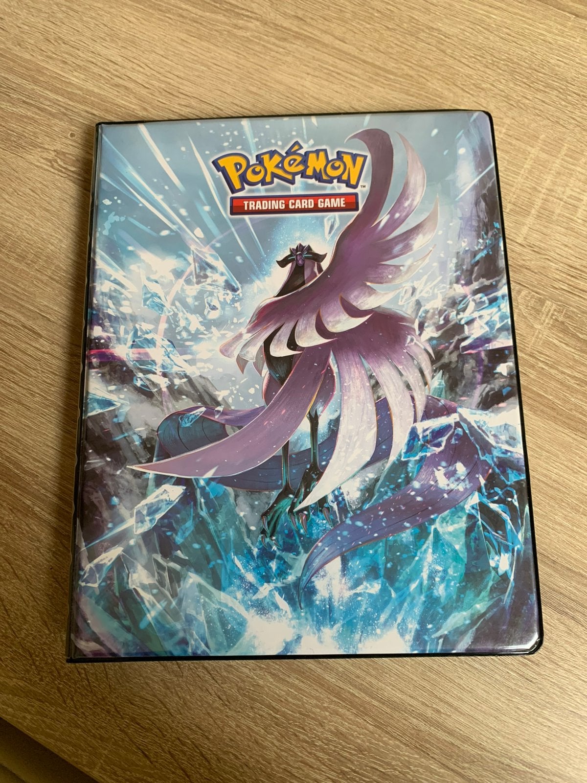 Map met ongeveer 169 reverse holo pokemon kaarten sw&sh, Hobby en Vrije tijd, Ophalen, Zo goed als nieuw
