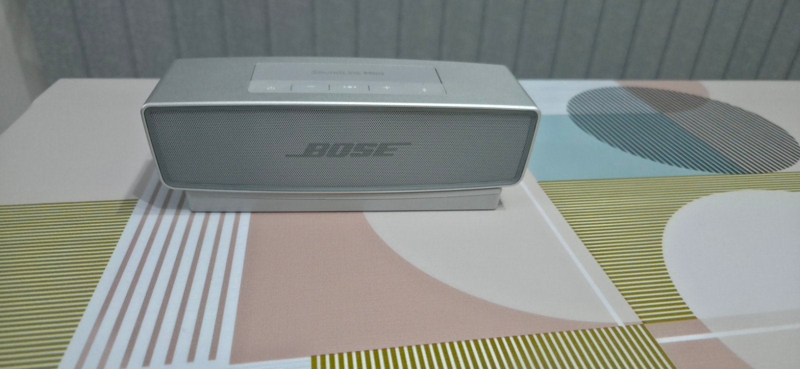 Bose SoundLink Mini II, Enlèvement, Bose