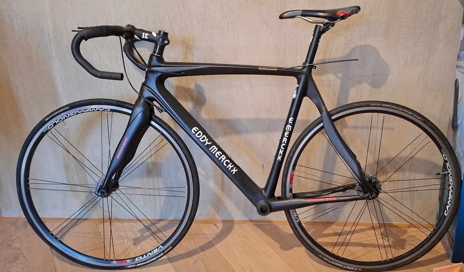 Eddy Merckx EMX-525 Carbon Racefiets Campagnolo Vento Wielen, Enlèvement ou Envoi, Comme neuf, Carbone