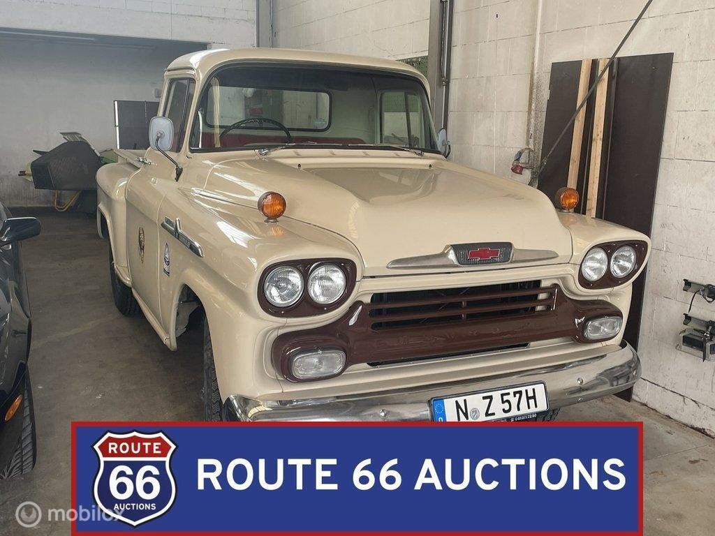 Chevrolet Apache 3100 | 1958 | Route 66 Auctions, Auto's, Chevrolet, Zwart, Bedrijf, Handgeschakeld