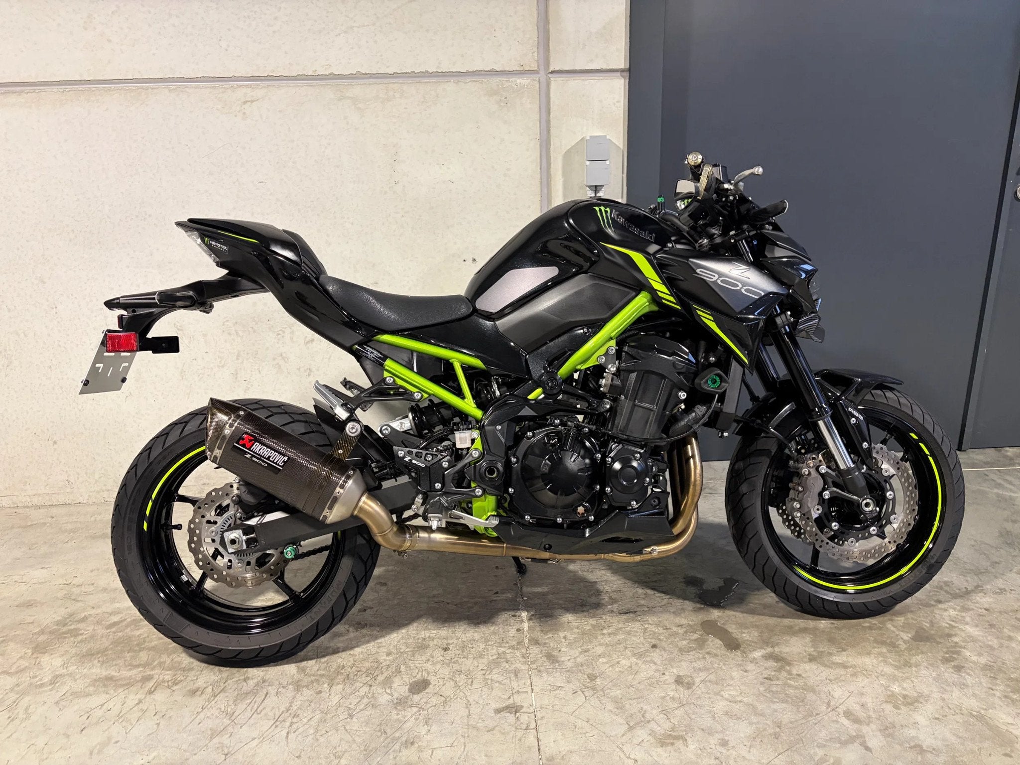 Kawasaki Z900 35kW met full exhaustsystem, Entreprise, Occasion, Autre, Manuelle