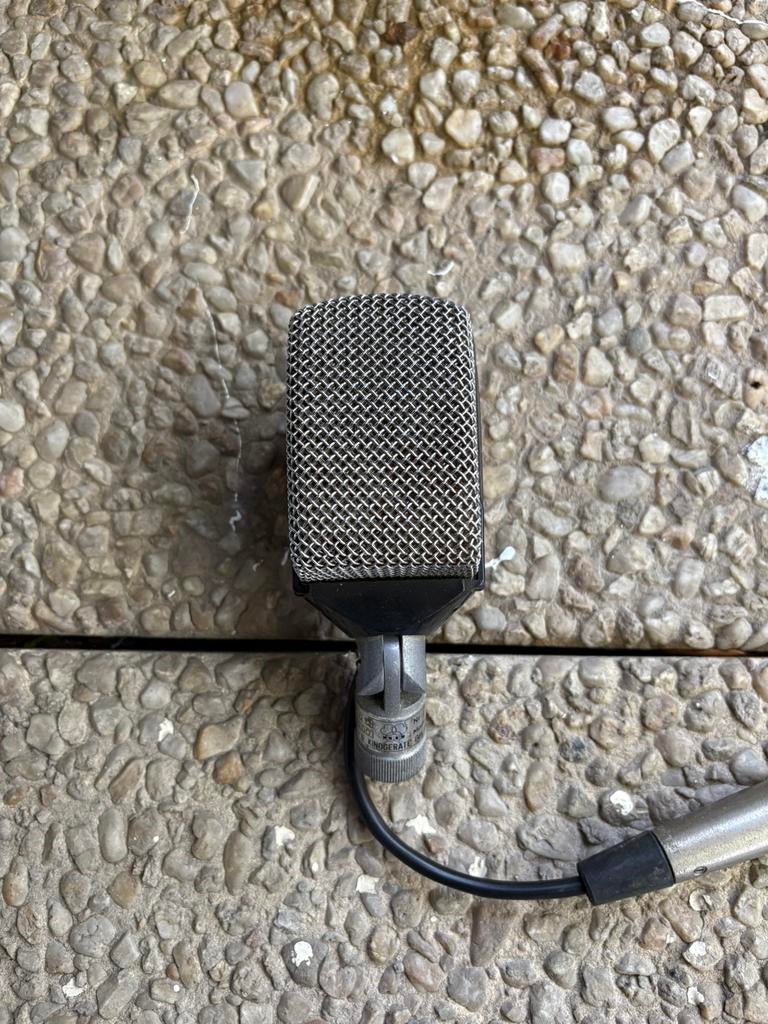 Micro AKG D12, Muziek en Instrumenten, Ophalen of Verzenden, Gebruikt