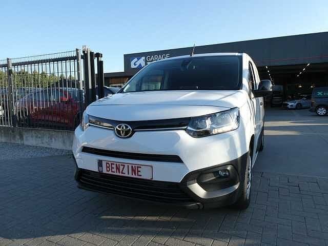 Toyota Proace City 1.2 i benzine 110pk 3pl Business Luxe, Auto's, Bestelwagens en Lichte vracht, Euro 6, 1199 cc, Wit, Bedrijf