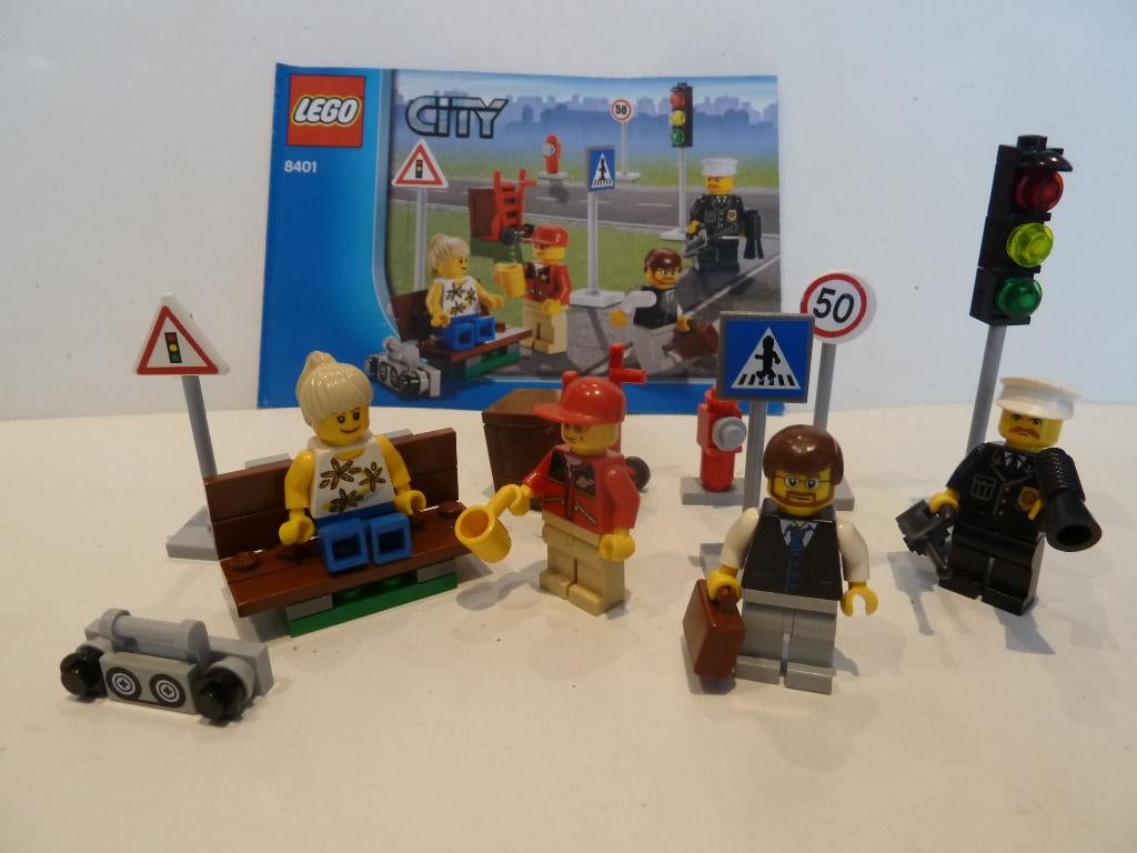 Collection de figurines Lego City Town 8401, City, Enlèvement ou Envoi, Lego, Ensemble complet