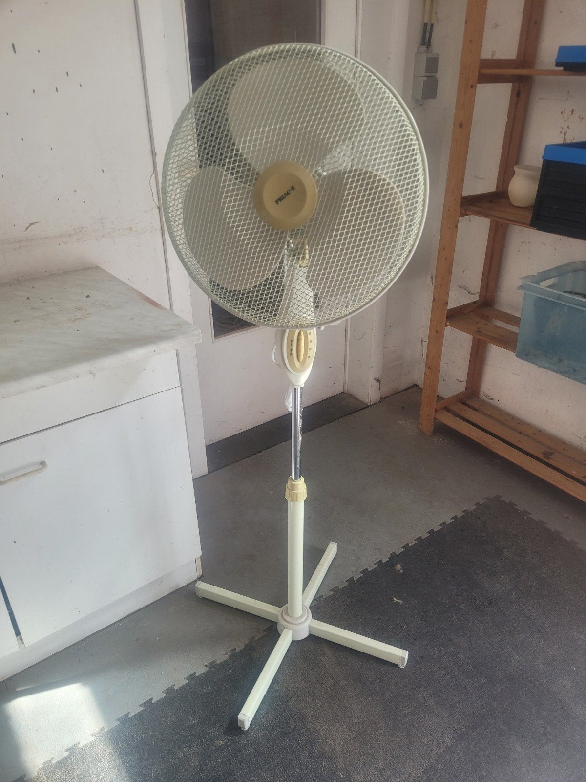 Ventilator Friac, Enlèvement