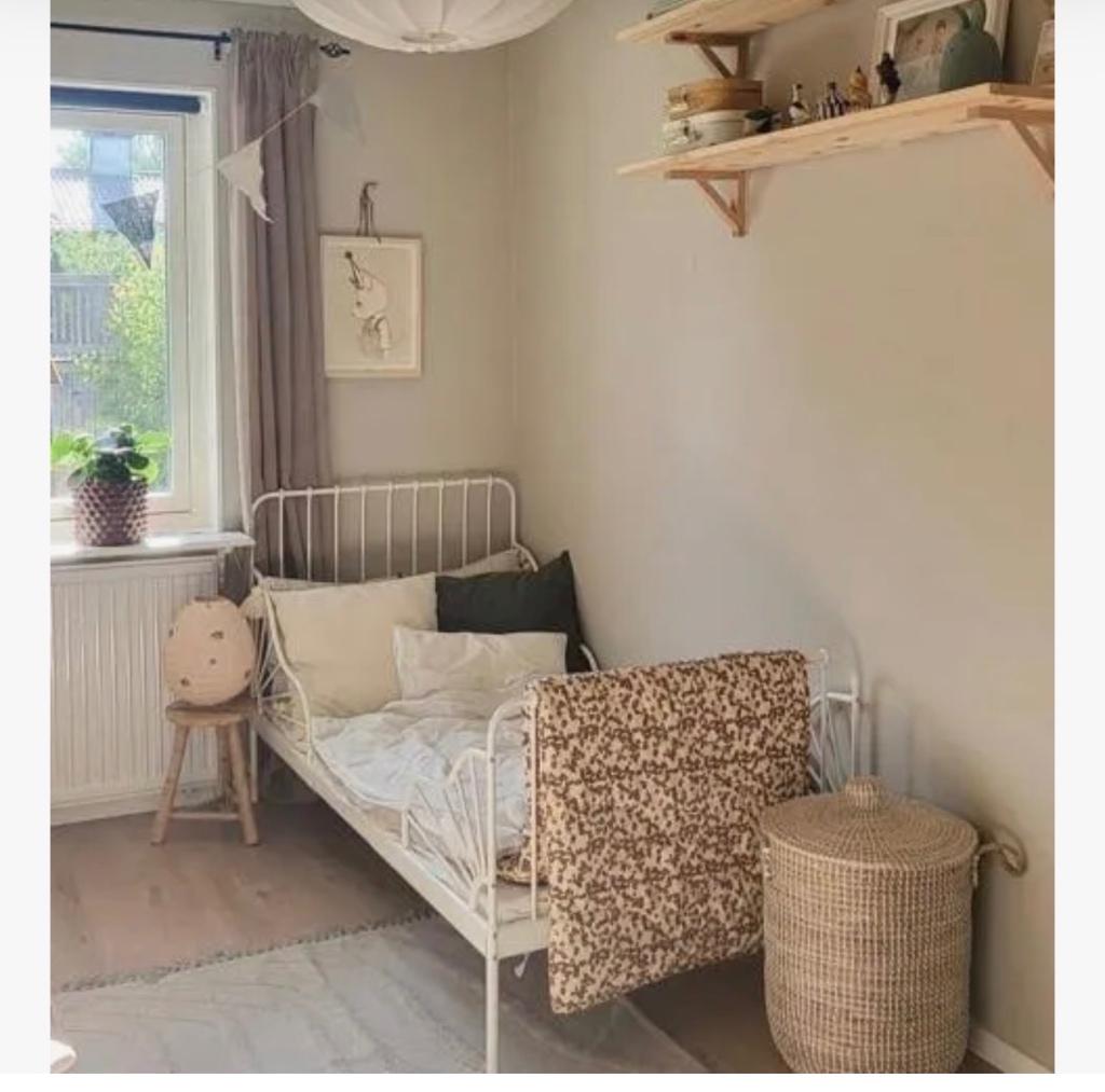 Lit évolutif pour enfant Minnen Ikea, Enfants & Bébés, Enlèvement, Comme neuf, 160 à 180 cm, 85 à 100 cm