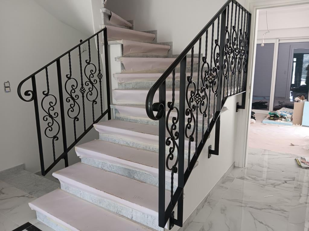 Garde-corps ,Escalier sur mesure, Enlèvement ou Envoi