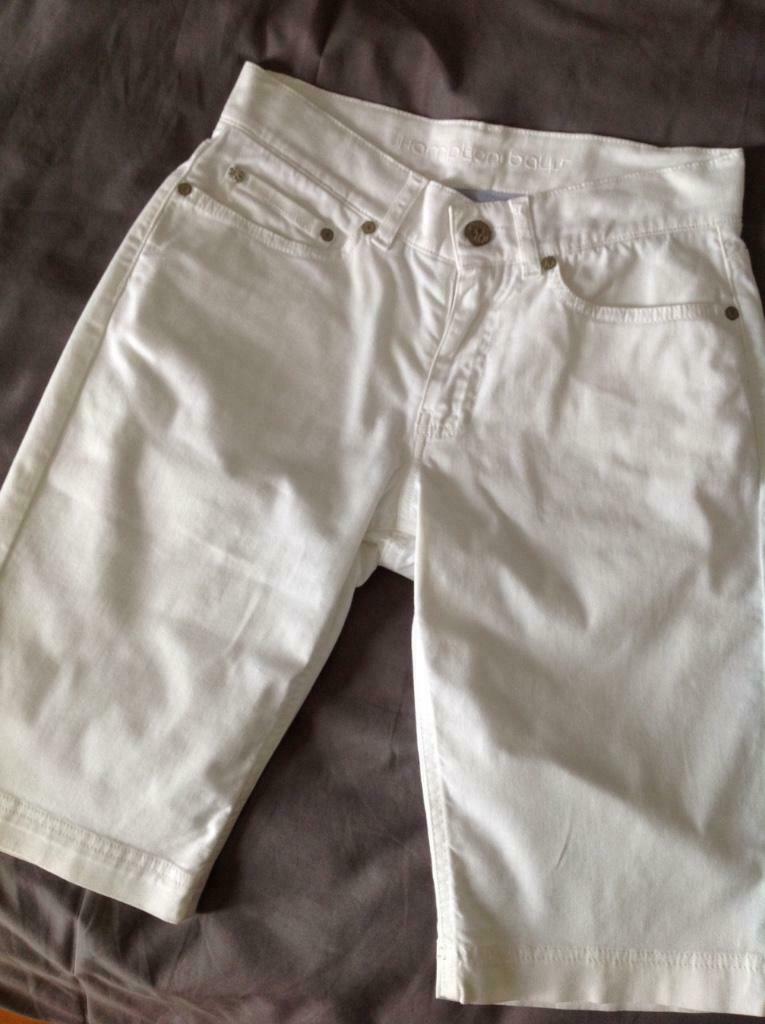 Dames short, Ophalen of Verzenden, Zo goed als nieuw, Maat 34 (XS) of kleiner, Wit