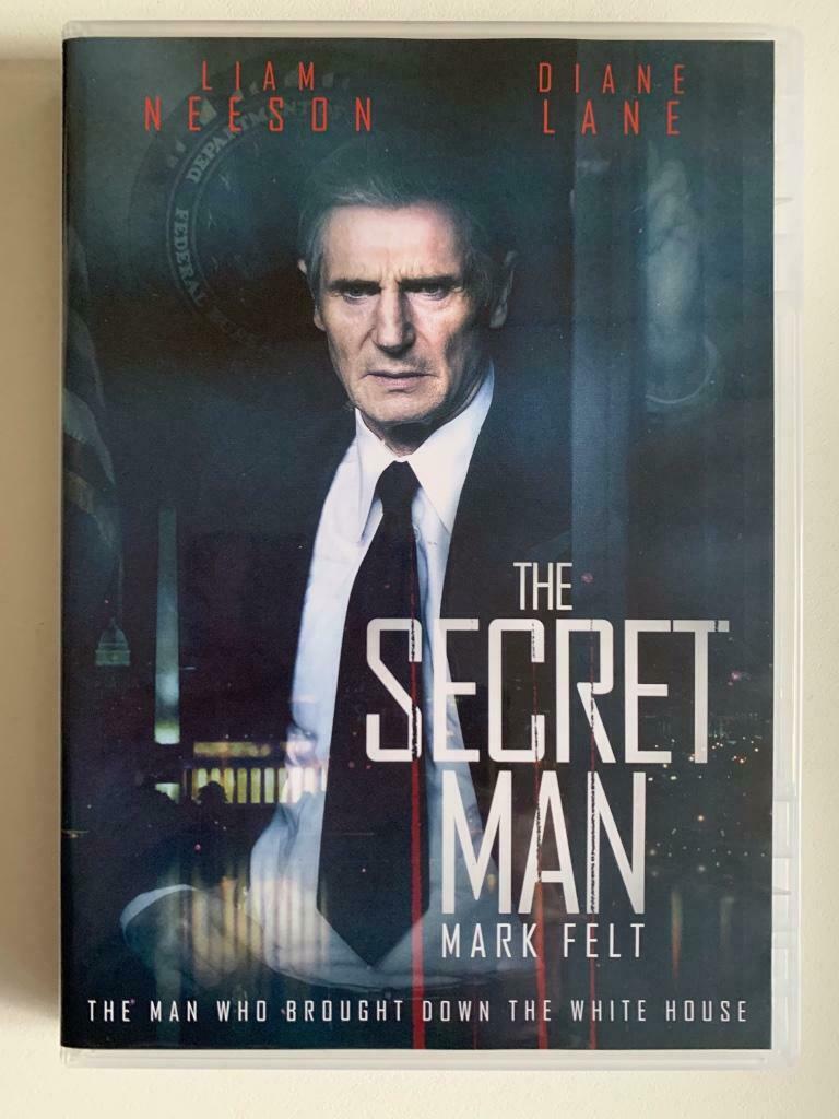 The Secret Man Mark Felt met Liam Neeson film op dvd, Tous les âges, Enlèvement ou Envoi, Thriller d'action