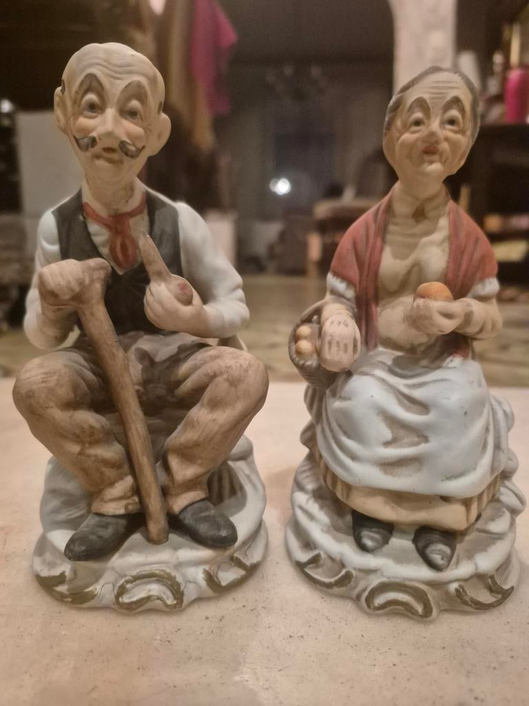 Lot de 2 statuettes en porcelaine en parfait état., Enlèvement, Comme neuf