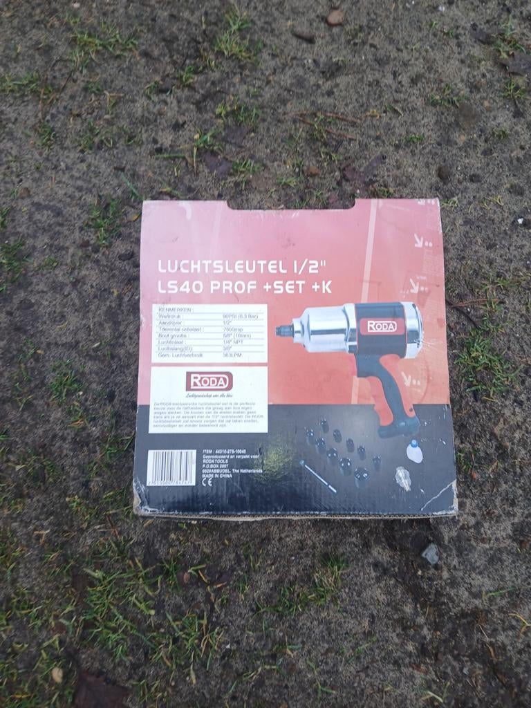 Slagschroefmachine, Ophalen