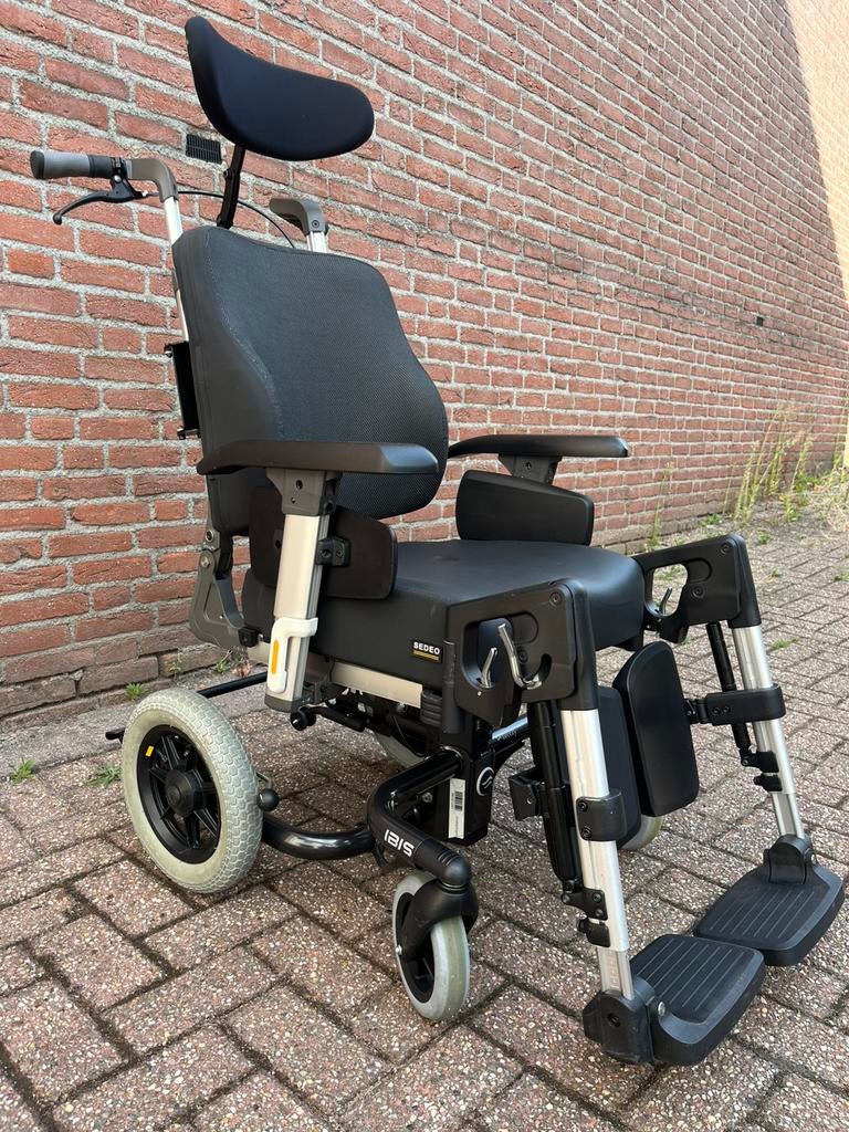 Ibis kantelrolstoel als nieuw, Ophalen, Zo goed als nieuw, Duwrolstoel