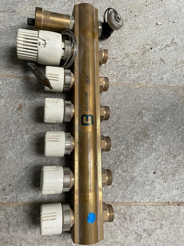 Collector begetube nieuw, Doe-het-zelf en Bouw, Ophalen, Zo goed als nieuw