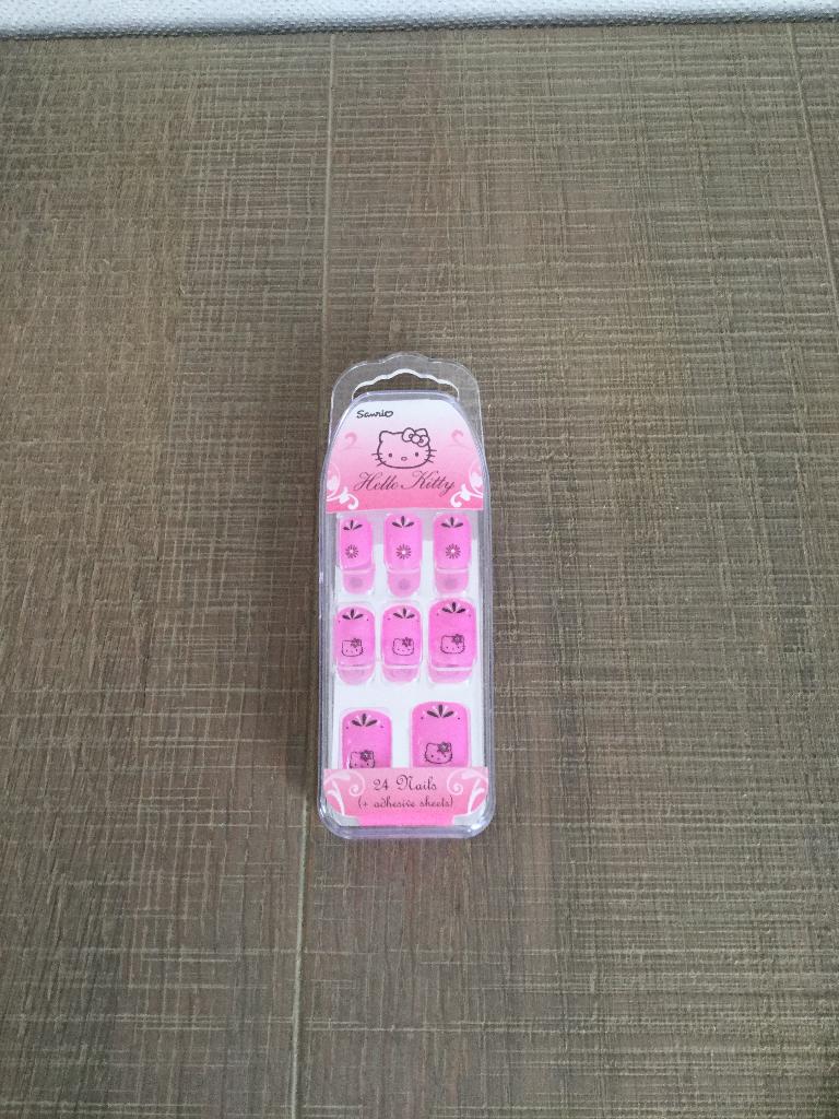 Nieuw! Hello Kitty nagels, Handtassen en Accessoires, Uiterlijk | Cosmetica en Make-up, Nieuw, Ophalen of Verzenden, Accessoires