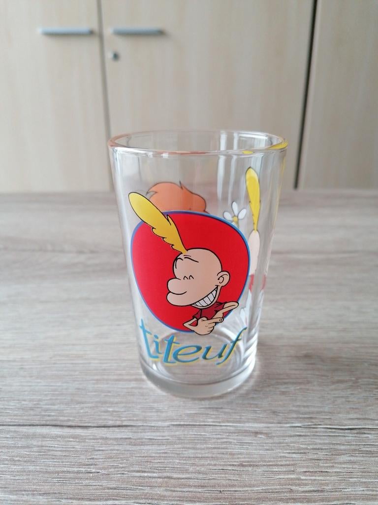 Glaasje Titeuf (Amora), Verzamelen, Glas en Drinkglazen, Ophalen, Zo goed als nieuw