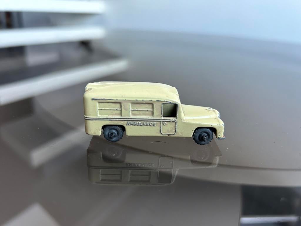 Matchbox Lesney Daimler Ambulance nr 14-B 1958, Enlèvement ou Envoi