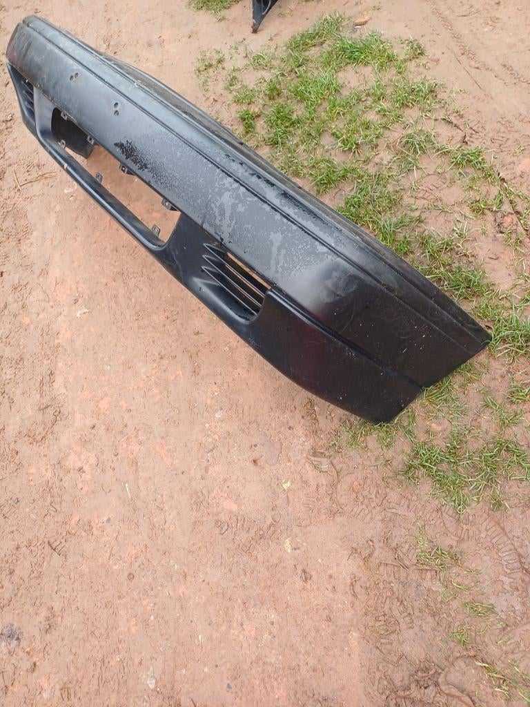 voor en achterbumper Hyundai Pony type2, Ophalen of Verzenden, Gebruikt, Voor, Hyundai