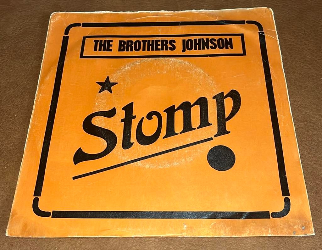 The Brothers Johnson - Stomp - 7” vinyl, Enlèvement ou Envoi, Utilisé