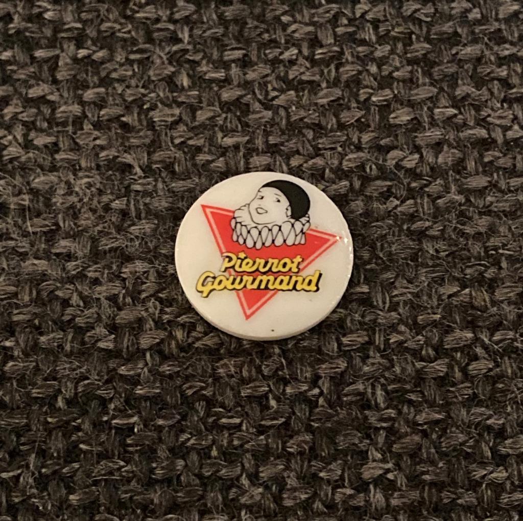 PIN - PIERROT GOURMAND, Envoi, Utilisé, Marque, Insigne ou Pin's