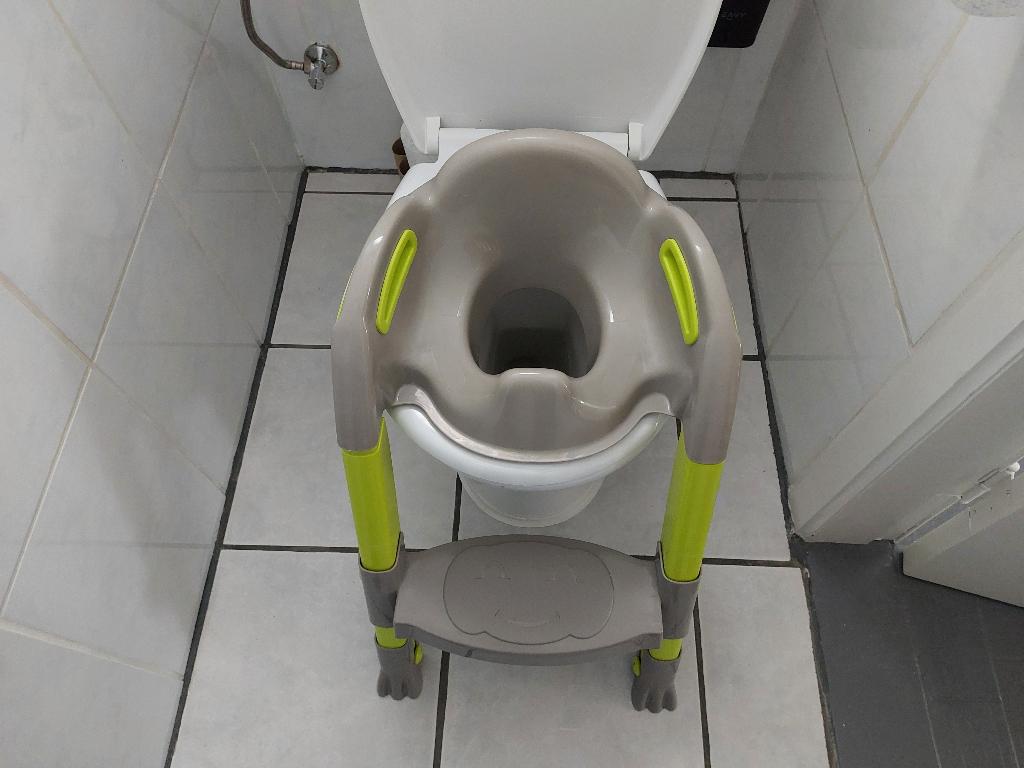WC-verkleiner met opstapje, Kinderen en Baby's, Ophalen, Zo goed als nieuw