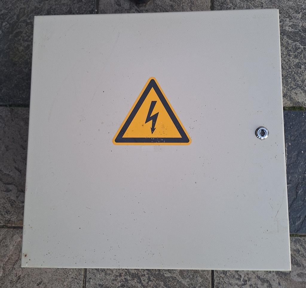 Metalen elektrische wandkast, Ophalen, Gebruikt, Overige typen