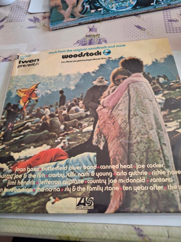 Woodstock 3 elpee.s, Enlèvement ou Envoi, Comme neuf
