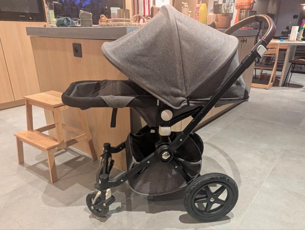 Buggy Bugaboo met leren handvat, Kinderen en Baby's, Kinderwagens en Combinaties, Bugaboo, Ophalen