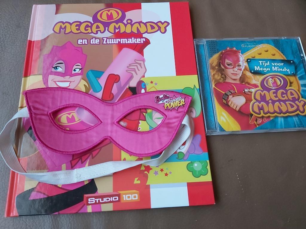 Mega Mindy boek, cd en masker, Ophalen of Verzenden, Zo goed als nieuw